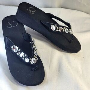 OPI Women's Platform Thong Sandals Size 6